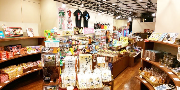 omiyage かんもん 関門海峡ミュージアム店外観写真